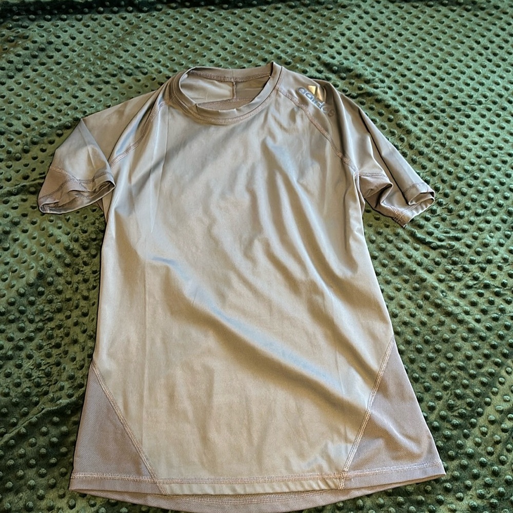Adidas Alpha Skin large shirt